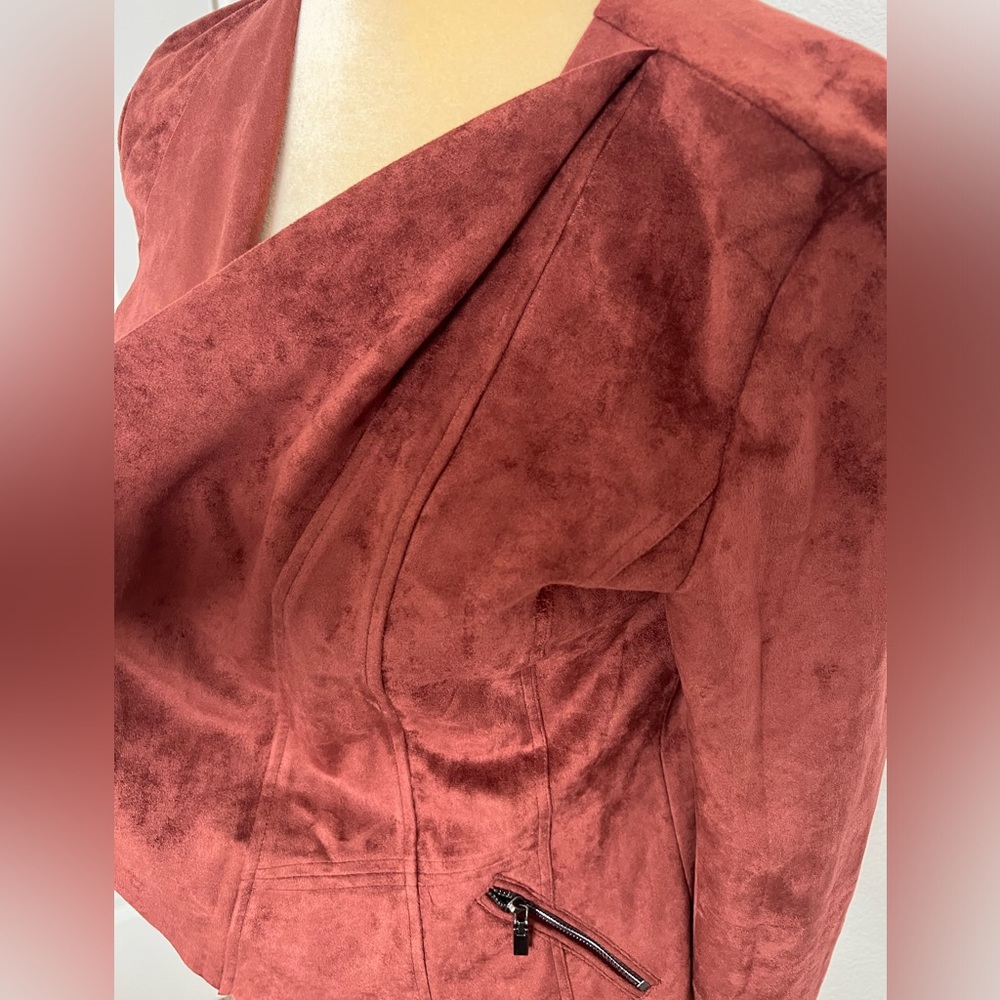 Velvet Jacket - Picture 3 of 5